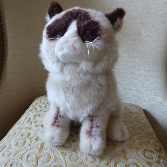 Gund Grumpy Cat Plush Stuffed Animal Toy, NEW,10" H X 7" W - Picture 1 of 8